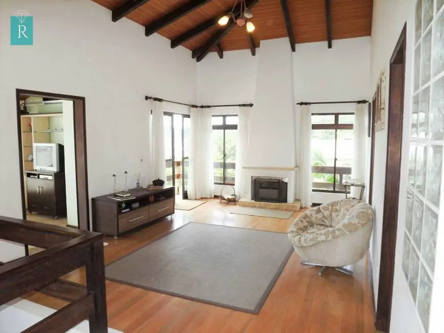 Foto 1 de Casa com 6 Quartos à venda, 400m² em Trindade, Florianópolis