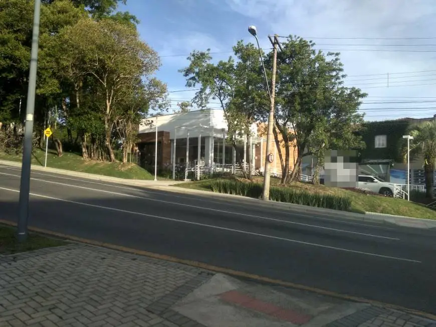Foto 1 de Lote/Terreno à venda, 920m² em Cabral, Curitiba