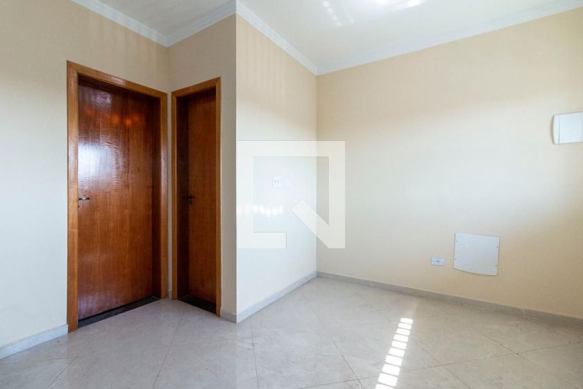 Foto 2 de Apartamento com 1 Quarto para alugar, 40m² em Itaquera, São Paulo