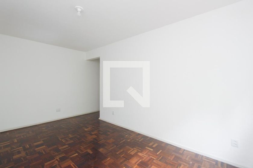 Foto 3 de Apartamento com 2 Quartos para alugar, 70m² em Floresta, Porto Alegre