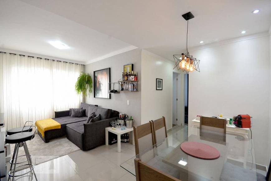 Foto 1 de Apartamento com 2 Quartos à venda, 52m² em Jardim Santa Emília, São Paulo