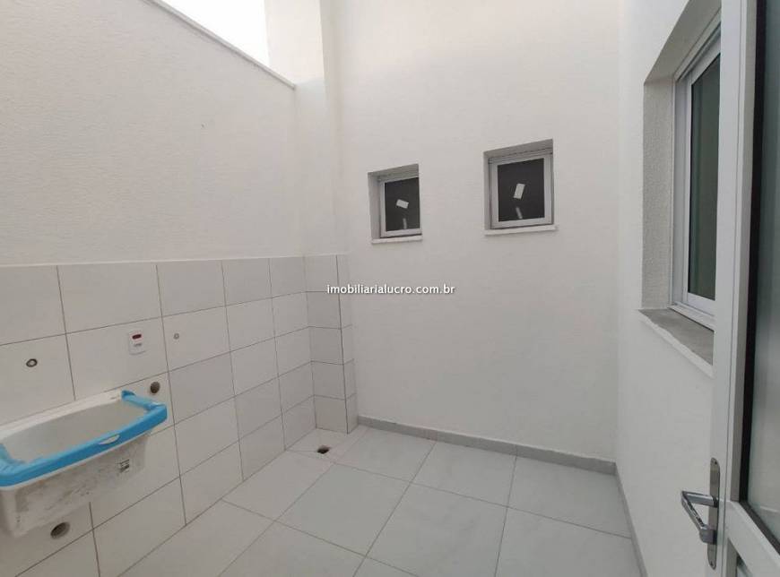 Foto 3 de Apartamento com 2 Quartos à venda, 63m² em Vila Scarpelli, Santo André