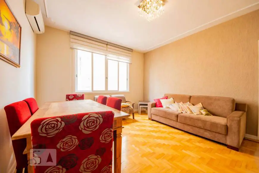 Foto 4 de Apartamento com 3 Quartos para alugar, 96m² em Auxiliadora, Porto Alegre