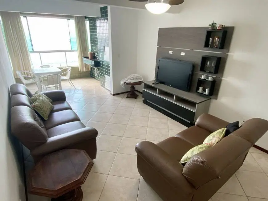 Foto 2 de Apartamento com 3 Quartos para alugar, 86m² em Centro, Itapema