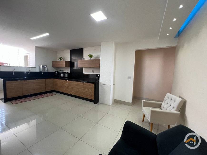 Foto 5 de Apartamento com 3 Quartos à venda, 140m² em Setor Central, Goiânia