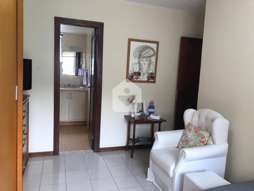 Foto 3 de Apartamento com 3 Quartos à venda, 80m² em Valparaiso, Petrópolis