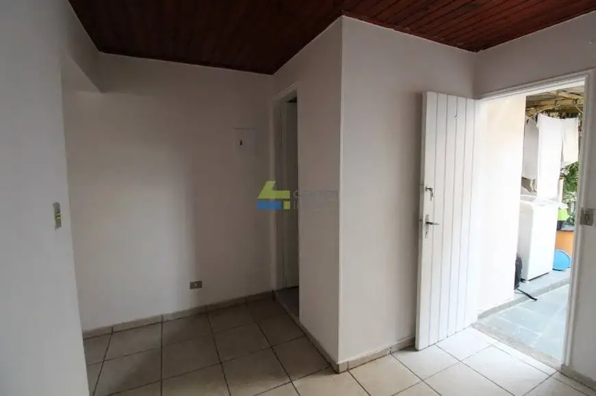 Foto 1 de Casa com 1 Quarto para alugar, 35m² em Vila Guarani, São Paulo