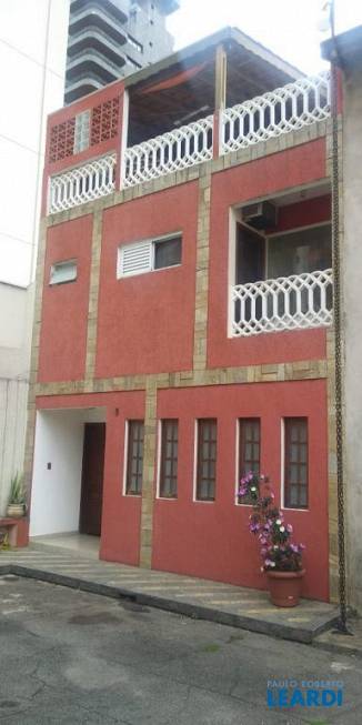 Foto 1 de Casa com 2 Quartos à venda, 160m² em Santa Paula, São Caetano do Sul