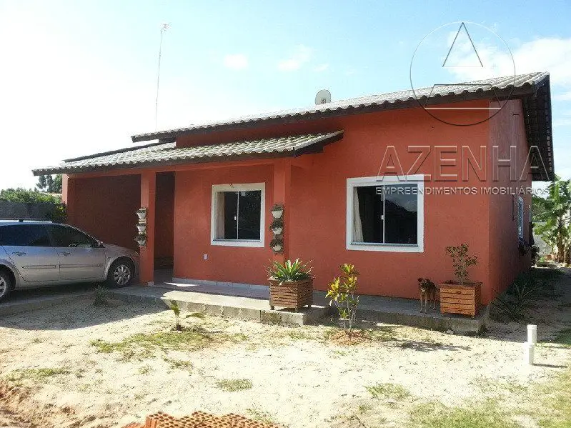 Foto 1 de Casa com 3 Quartos à venda, 130m² em Araçatuba, Imbituba