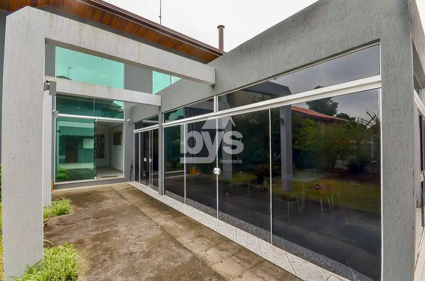 Foto 2 de Casa com 3 Quartos à venda, 300m² em Centro, Pinhais