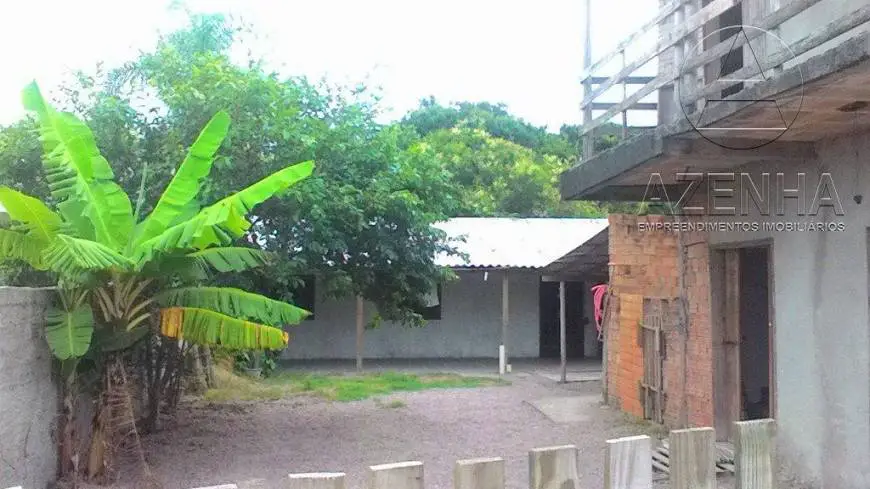 Foto 1 de Casa com 4 Quartos à venda, 325m² em Araçatuba, Imbituba
