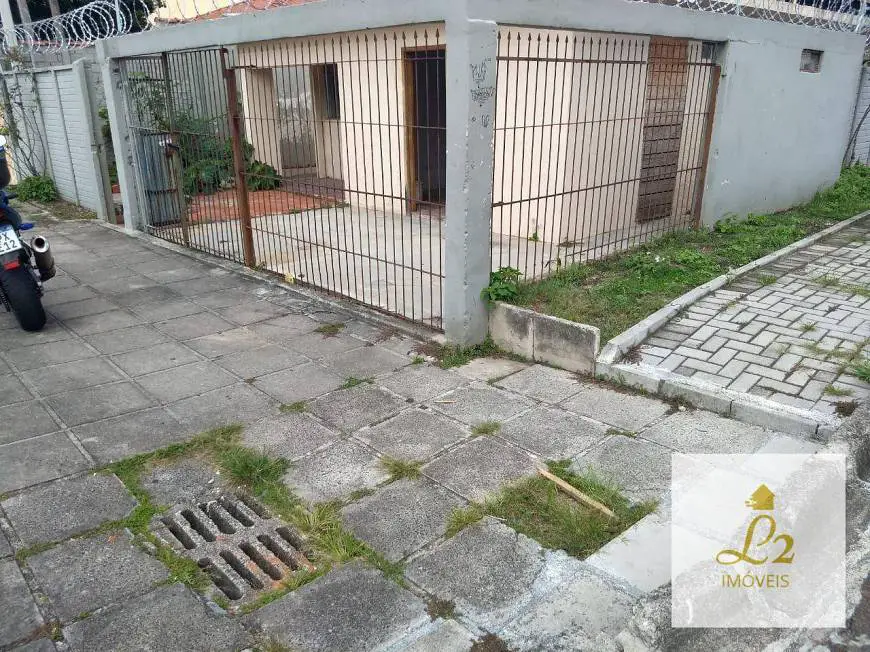 Foto 1 de Casa com 5 Quartos à venda, 150m² em Cajuru, Curitiba