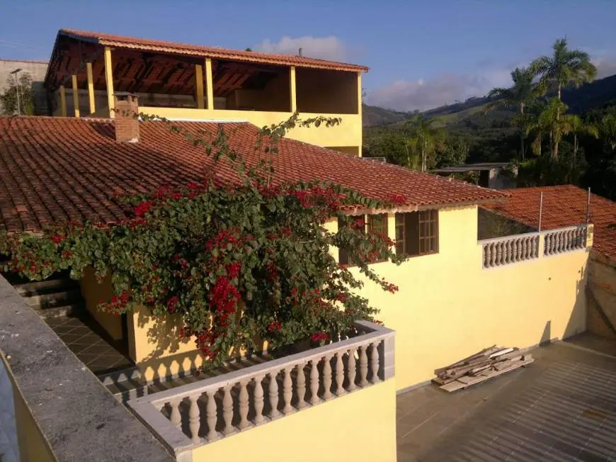 Foto 1 de Casa com 8 Quartos à venda, 270m² em , Salesópolis