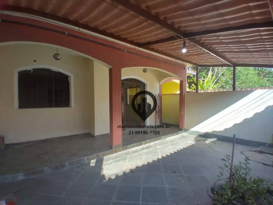 Foto 1 de Casa de Condomínio com 2 Quartos à venda, 180m² em Senador Vasconcelos, Rio de Janeiro