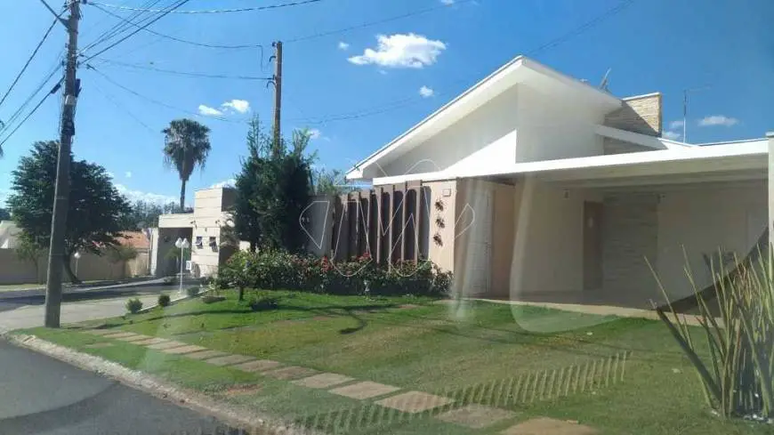 Foto 1 de Casa de Condomínio com 3 Quartos à venda, 173m² em Jardim Dom Pedro I, Araraquara
