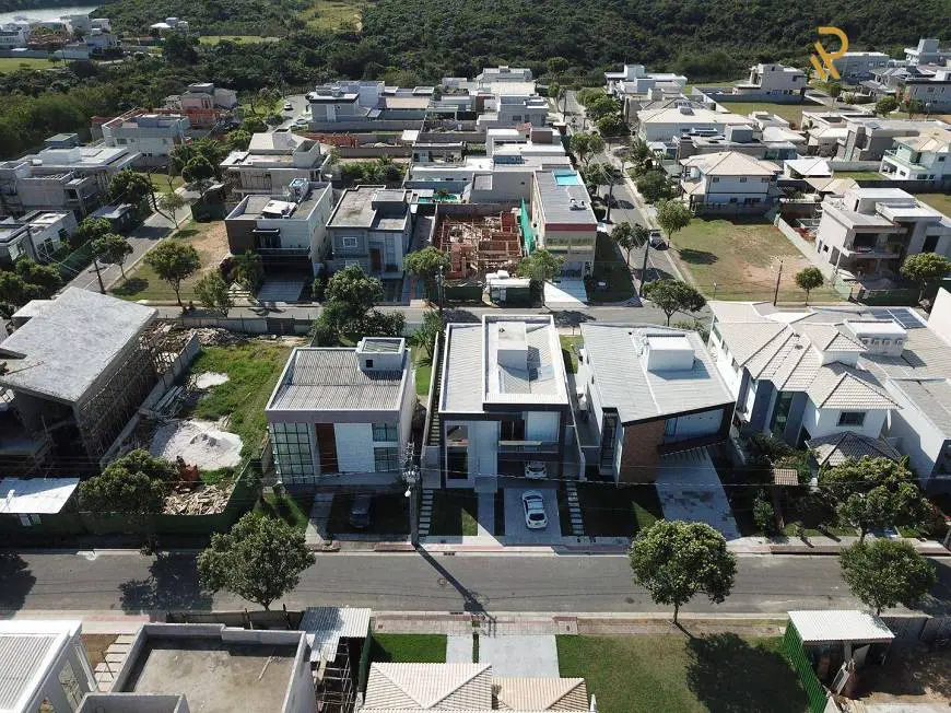 Foto 2 de Casa de Condomínio com 4 Quartos à venda, 314m² em Boulevard Lagoa, Serra