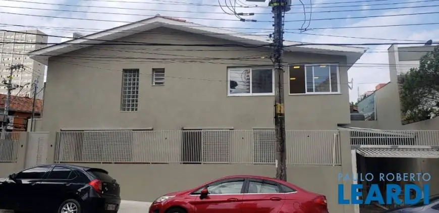 Foto 1 de Sobrado com 5 Quartos para alugar, 150m² em Sumarezinho, São Paulo