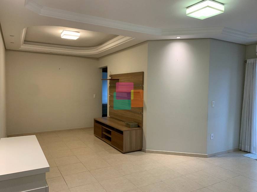 Foto 2 de Apartamento com 2 Quartos para alugar, 83m² em Glória, Joinville