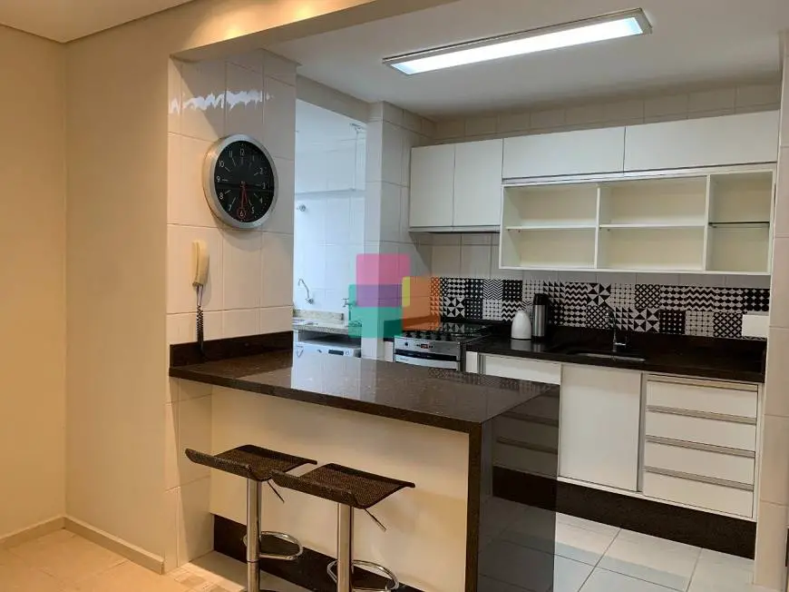 Foto 4 de Apartamento com 2 Quartos para alugar, 83m² em Glória, Joinville