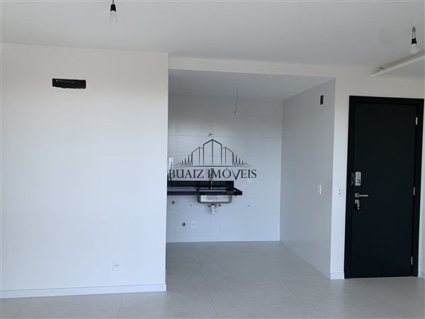 Foto 5 de Apartamento com 2 Quartos à venda, 66m² em Praia do Canto, Vitória