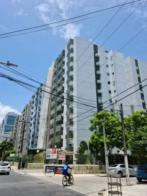 Foto 1 de Apartamento com 3 Quartos para alugar, 160m² em Boa Viagem, Recife