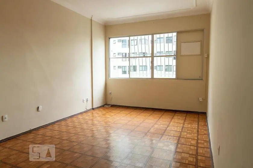 Foto 1 de Apartamento com 3 Quartos para alugar, 98m² em Icaraí, Niterói
