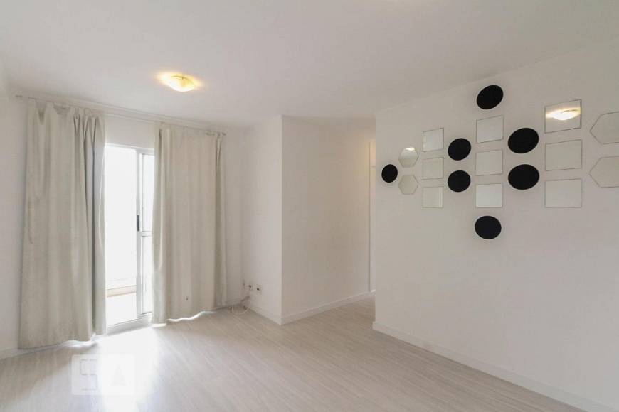 Foto 3 de Apartamento com 3 Quartos para alugar, 61m² em Vila Santa Clara, São Paulo