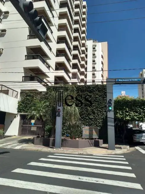 Foto 1 de Apartamento com 4 Quartos para alugar, 195m² em Centro, São José do Rio Preto
