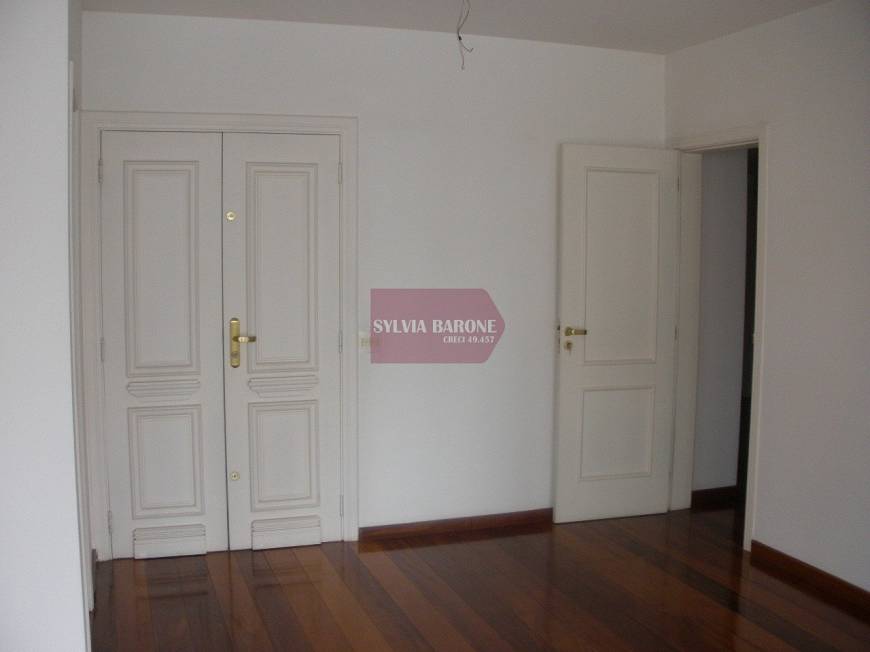 Foto 5 de Apartamento com 4 Quartos para alugar, 360m² em Itaim Bibi, São Paulo