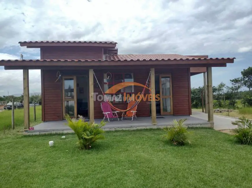 Foto 1 de Casa com 1 Quarto à venda, 35m² em Alto Arroio, Imbituba