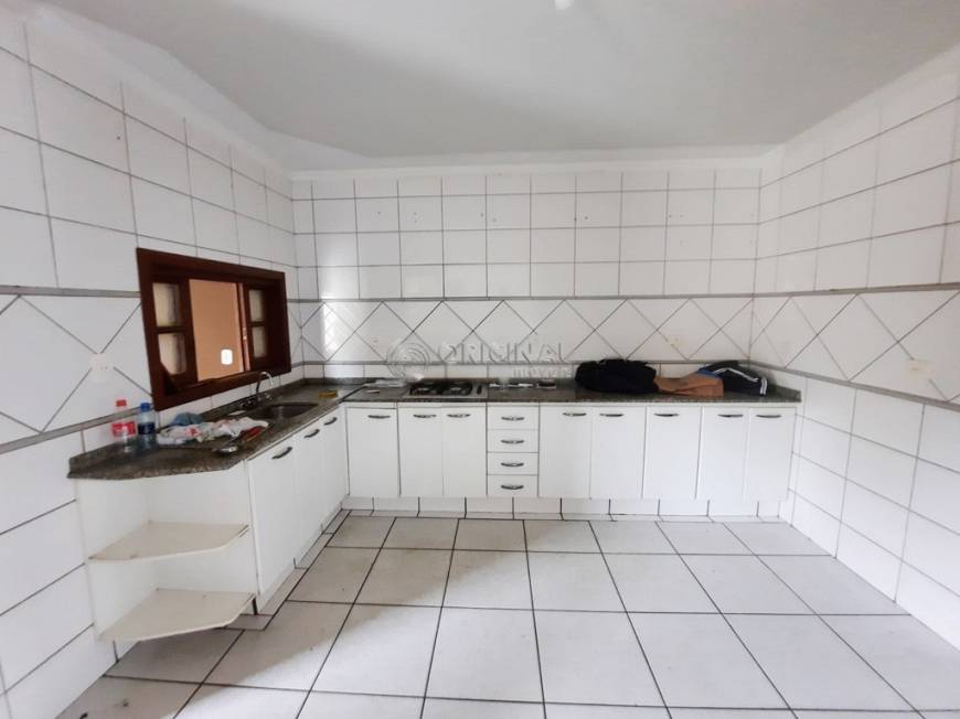 Foto 4 de Casa com 1 Quarto para alugar, 60m² em Campo Comprido, Curitiba