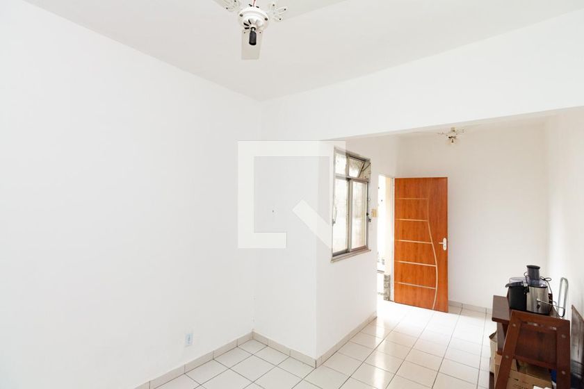 Foto 3 de Casa com 2 Quartos para alugar, 60m² em Campinho, Rio de Janeiro