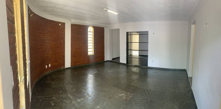 Foto 4 de Casa com 3 Quartos para alugar, 400m² em Nova Suica, Goiânia