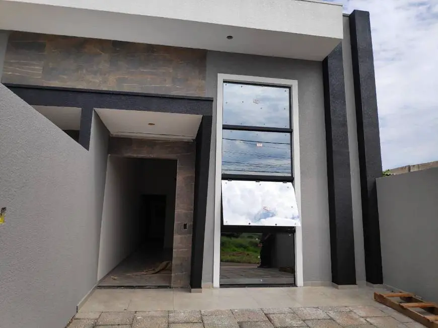 Foto 1 de Casa com 3 Quartos à venda, 90m² em Santo Onofre, Cascavel