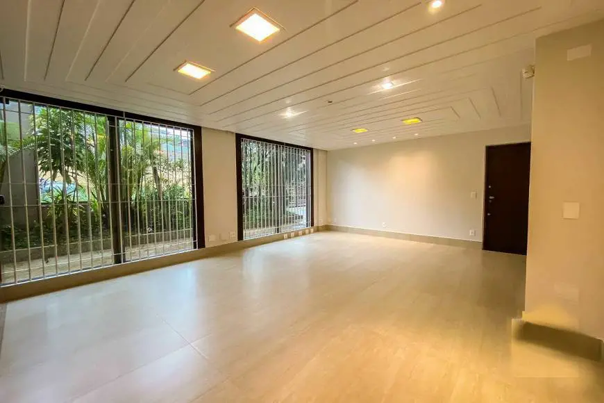 Foto 4 de Casa com 4 Quartos à venda, 533m² em Belvedere, Belo Horizonte