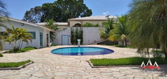 Foto 4 de Casa com 5 Quartos à venda, 2802m² em Jardim Califórnia, Cuiabá