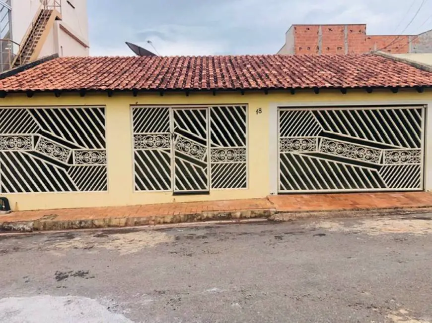 Foto 1 de Casa de Condomínio com 2 Quartos à venda, 200m² em Nova Conquista, Cuiabá