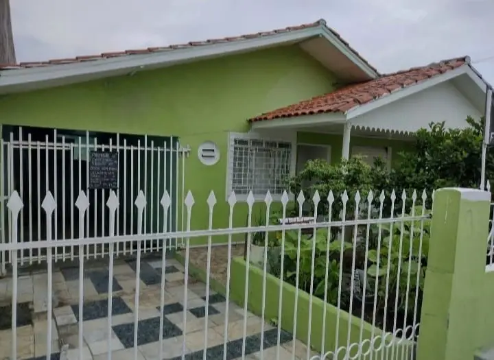 Foto 1 de Casa de Condomínio com 3 Quartos à venda, 150m² em Capão da Imbuia, Curitiba