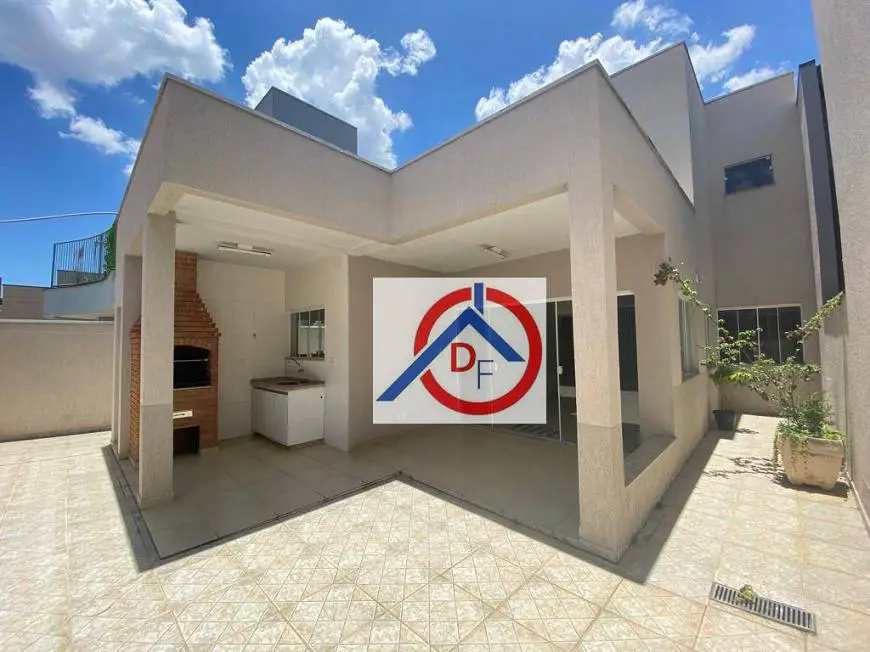 Foto 1 de Casa de Condomínio com 4 Quartos para alugar, 305m² em Condominio Residencial Vale dos Principes, Taubaté