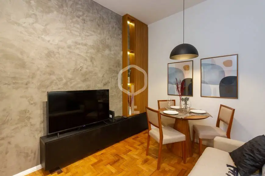 Foto 1 de Apartamento com 1 Quarto para alugar, 39m² em Leblon, Rio de Janeiro