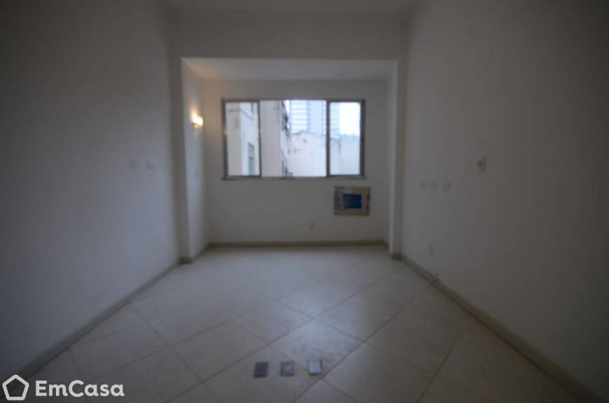 Foto 1 de Apartamento com 1 Quarto à venda, 30m² em Leme, Rio de Janeiro