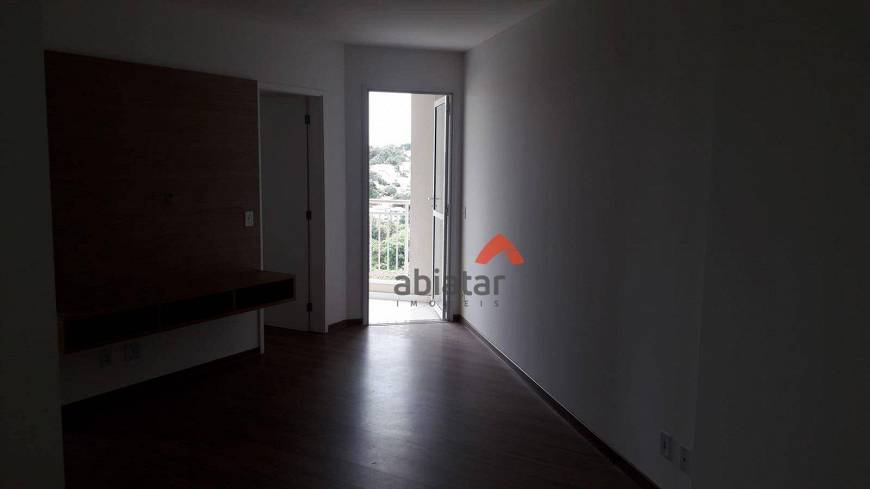 Foto 2 de Apartamento com 2 Quartos para alugar, 51m² em Jardim Monte Alegre, Taboão da Serra