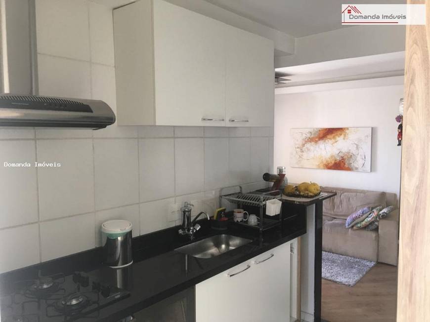 Foto 4 de Apartamento com 2 Quartos à venda, 48m² em Lapa, São Paulo