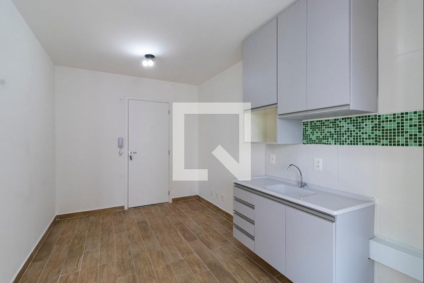 Foto 3 de Apartamento com 2 Quartos para alugar, 38m² em Vila das Mercês, São Paulo