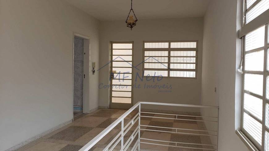 Foto 2 de Apartamento com 3 Quartos para alugar, 650m² em Centro, Pirassununga