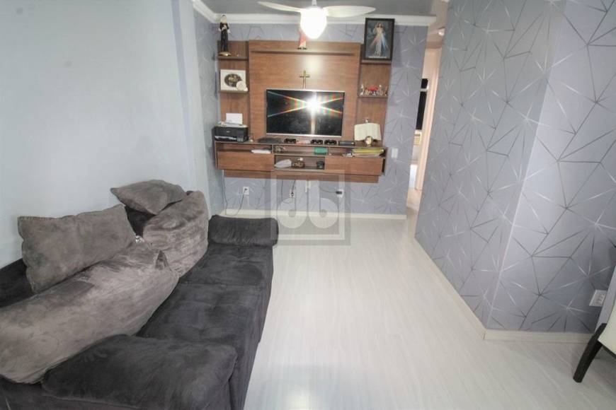 Foto 4 de Apartamento com 3 Quartos à venda, 75m² em Jardim Carioca, Rio de Janeiro