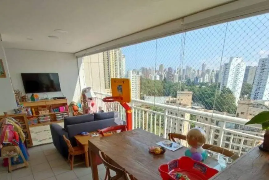 Foto 1 de Apartamento com 3 Quartos para alugar, 141m² em Jardim Monte Kemel, São Paulo