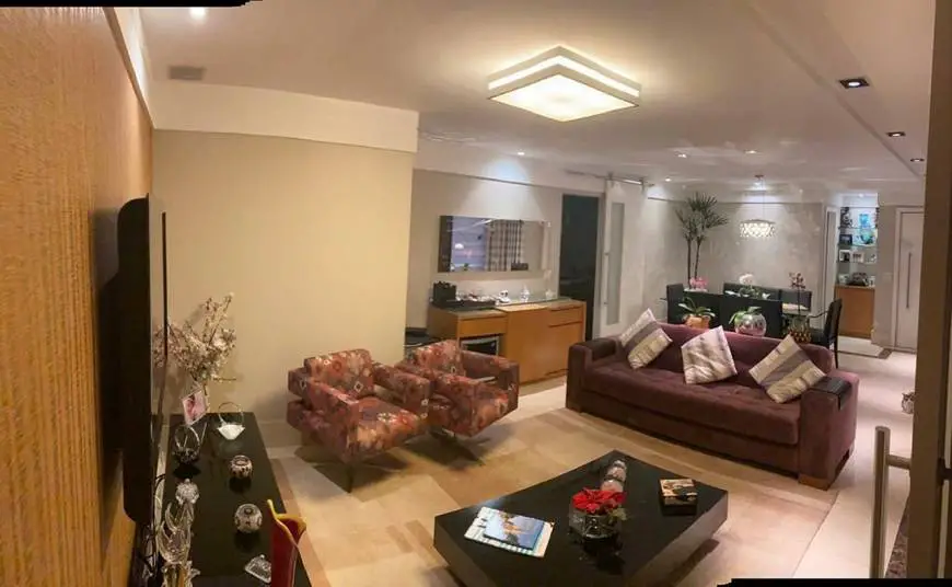 Foto 1 de Apartamento com 3 Quartos à venda, 177m² em Jardim Zaira, Guarulhos