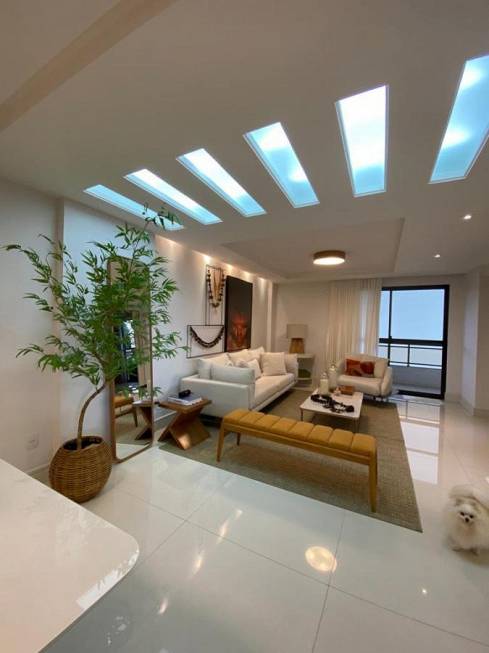 Foto 1 de Apartamento com 3 Quartos à venda, 159m² em Laranjal, Volta Redonda