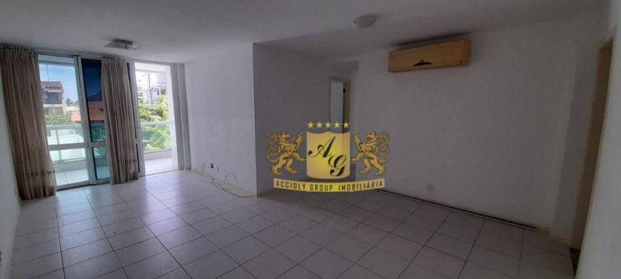 Foto 1 de Apartamento com 3 Quartos para alugar, 120m² em Piratininga, Niterói